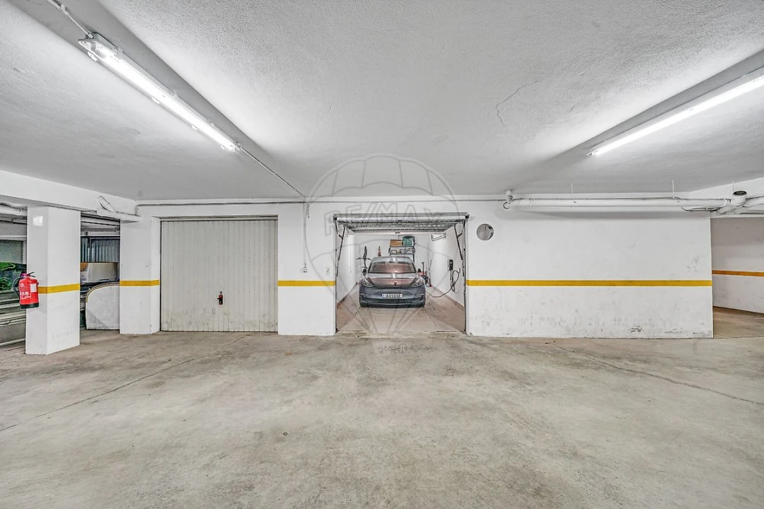 Apartamento T4 para Venda em Vagos e Santo António Foto 21