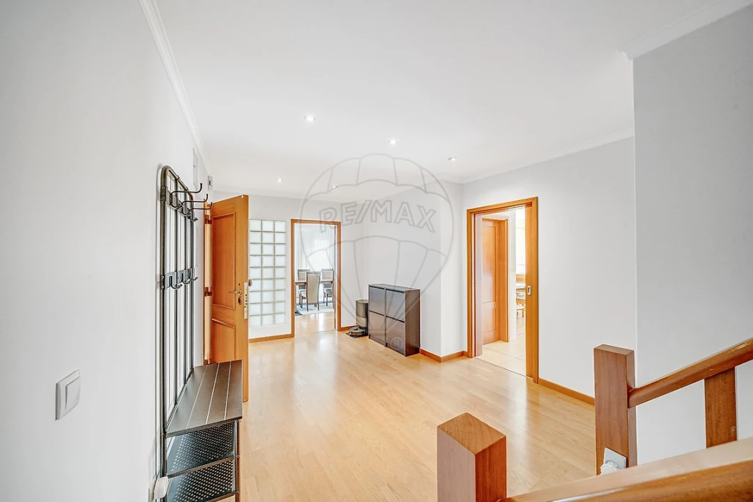 Apartamento T4 para Venda em Vagos e Santo António Foto 7