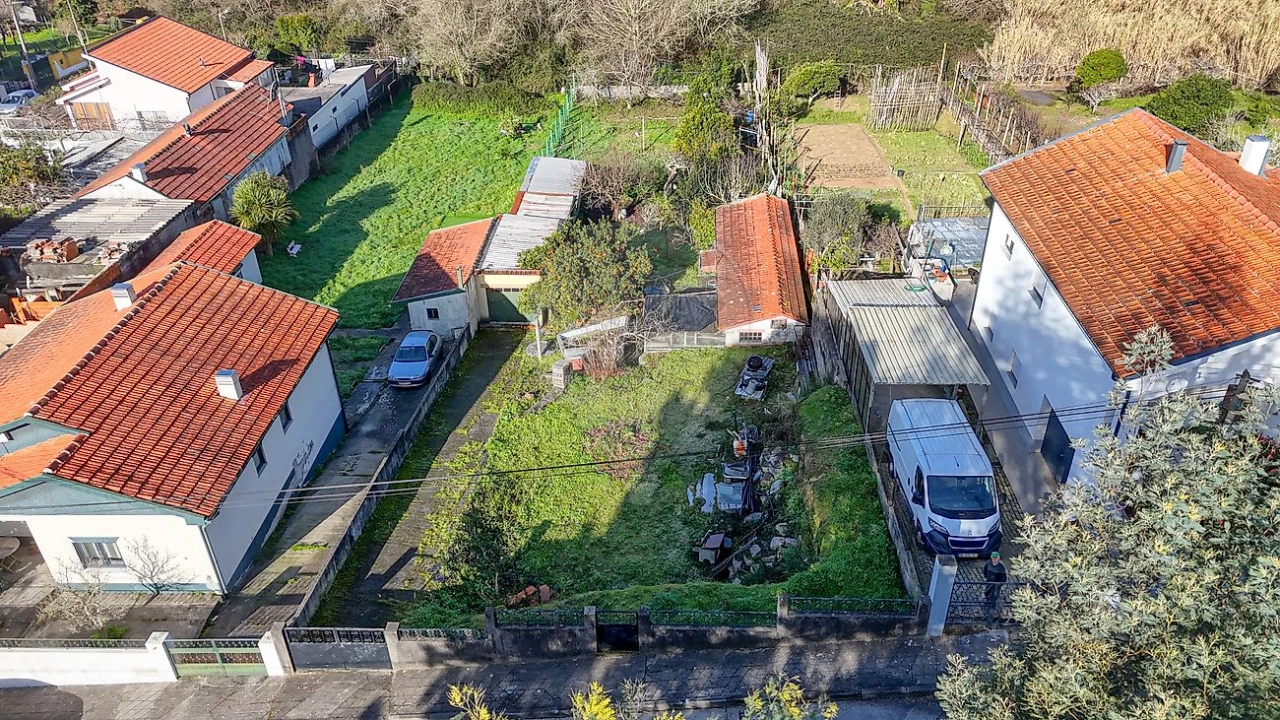 Terreno para Venda em Mafamude e Vilar do Paraíso Foto 4