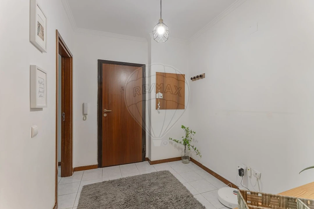 Apartamento T2 para Venda em Valongo Foto 7