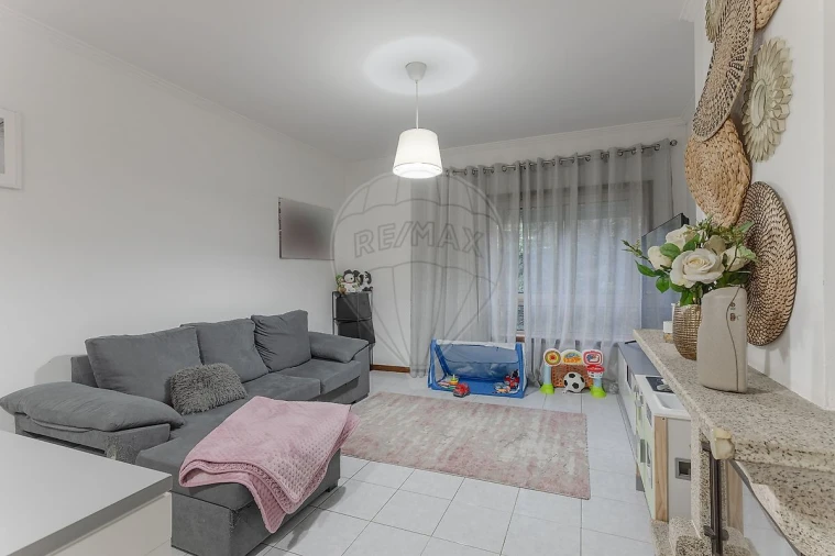 Apartamento T2 para Venda em Valongo Foto 9