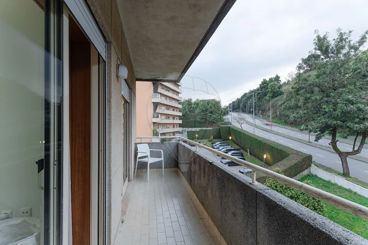 Apartamento T2 para Venda em Valongo Foto 22