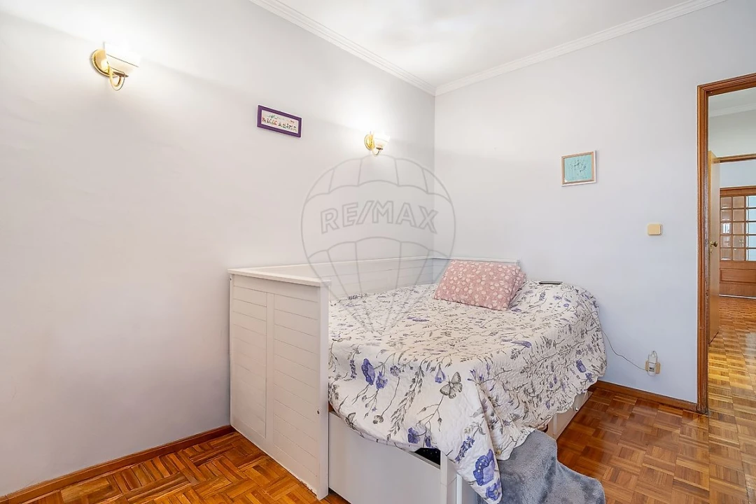 Apartamento T2 para Venda em Mafamude e Vilar do Paraíso Foto 5
