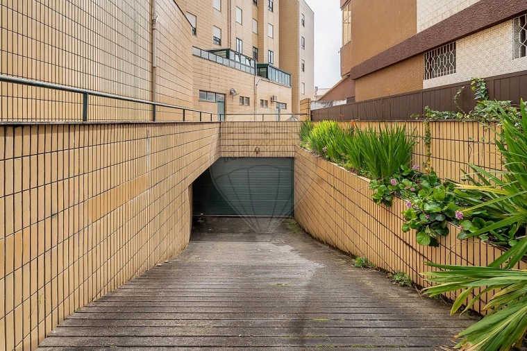 Apartamento T2 para Venda em Mafamude e Vilar do Paraíso Foto 18