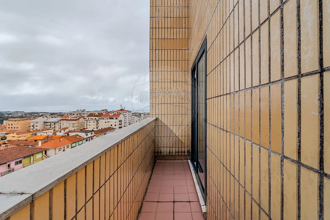 Apartamento T2 para Venda em Mafamude e Vilar do Paraíso Foto 9