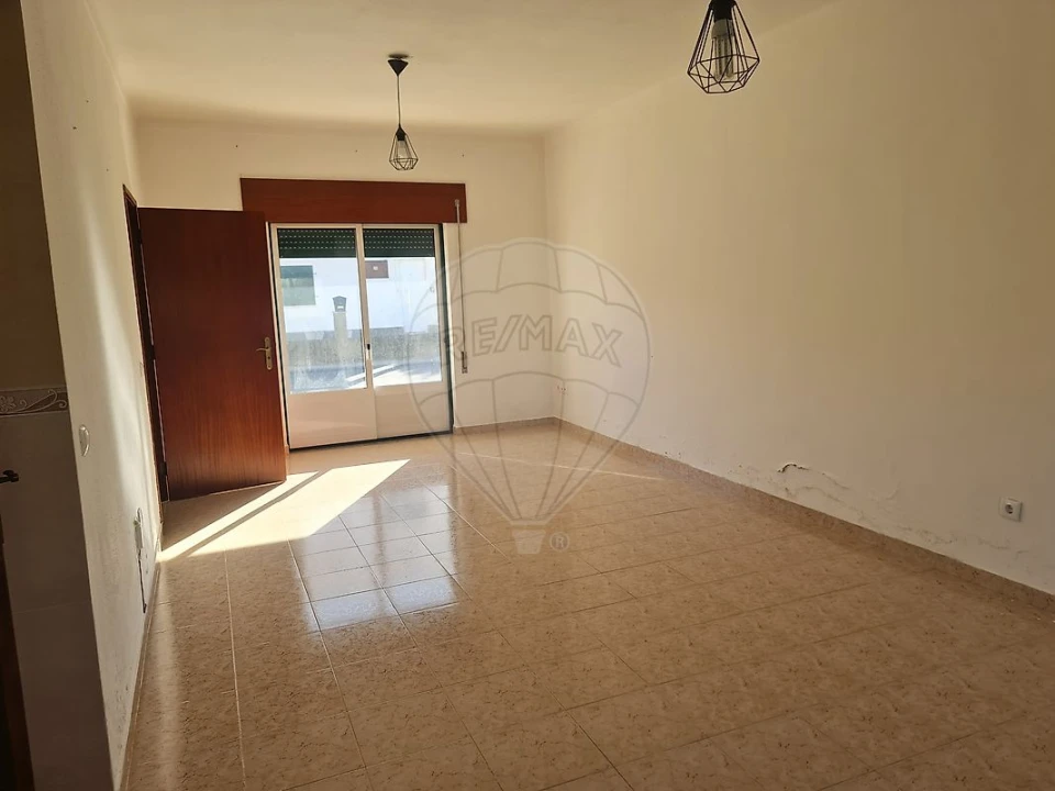 Moradia T3 para Arrendamento em Abrantes (São Vicente e São João) e Alferrarede Foto 9