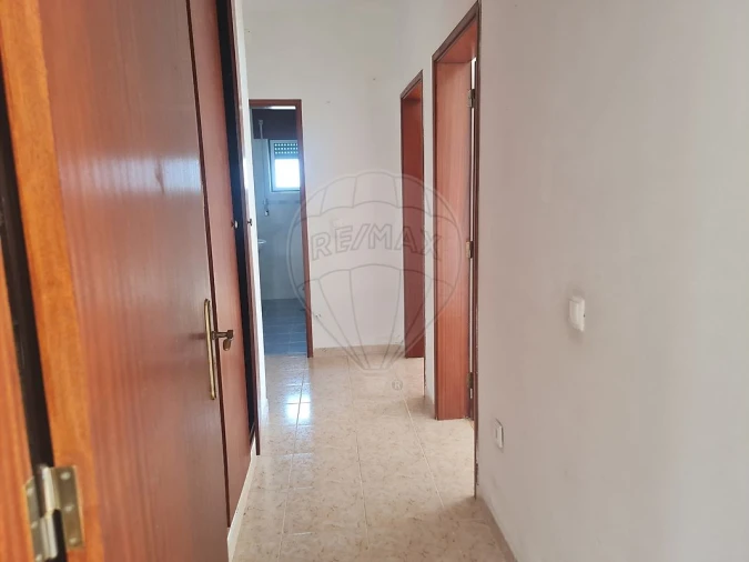 Moradia T3 para Arrendamento em Abrantes (São Vicente e São João) e Alferrarede Foto 2