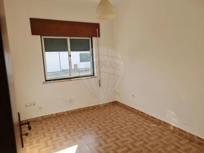 Moradia T3 para Arrendamento em Abrantes (São Vicente e São João) e Alferrarede Foto 1