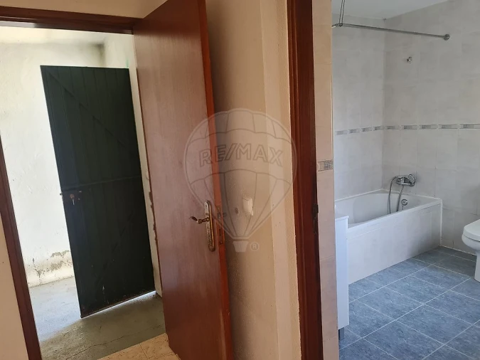 Moradia T3 para Arrendamento em Abrantes (São Vicente e São João) e Alferrarede Foto 13