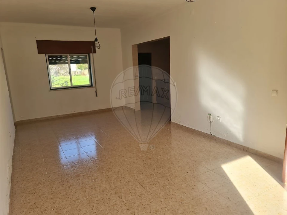 Moradia T3 para Arrendamento em Abrantes (São Vicente e São João) e Alferrarede Foto 11