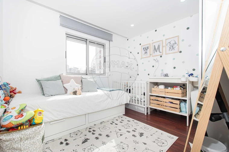 Apartamento T2 para Venda em Santo António dos Cavaleiros e Frielas Foto 6