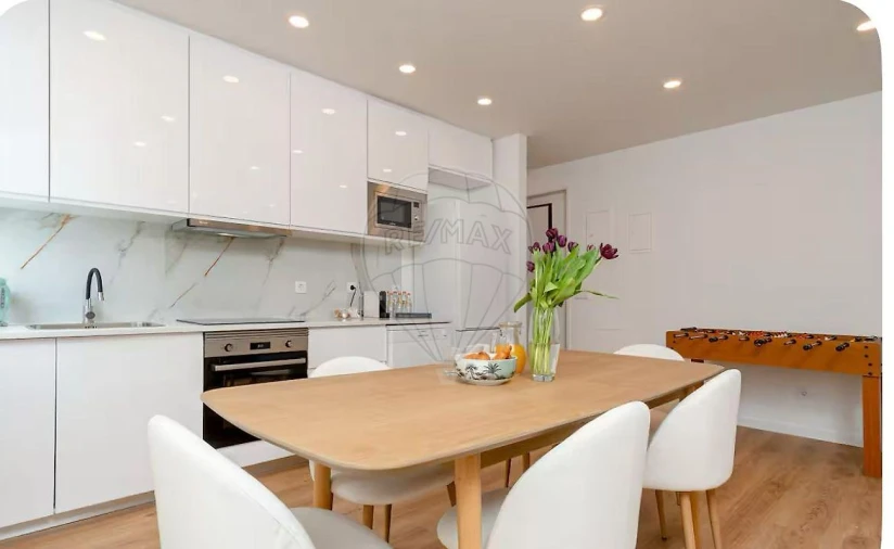 Apartamento T2 para Venda em Costa da Caparica Foto 13