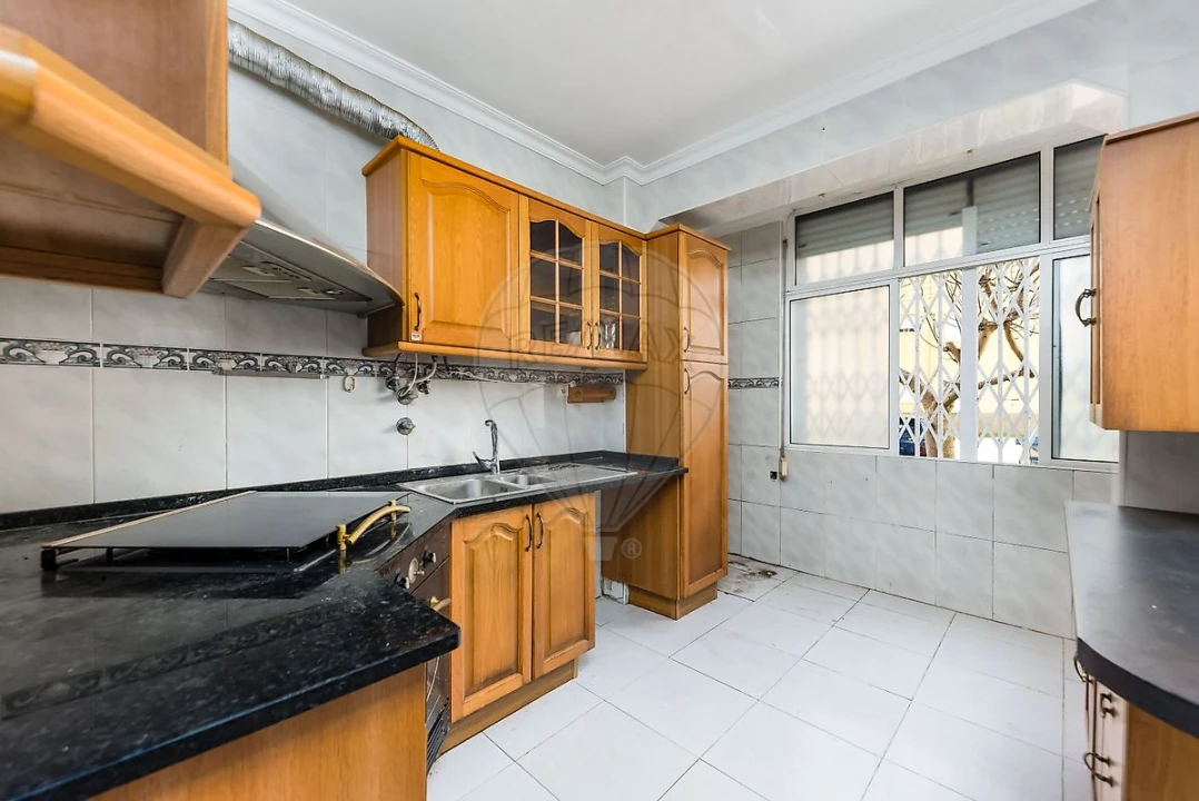 Apartamento T2 para Venda em Alto do Seixalinho, Santo André e Verderena Foto 8