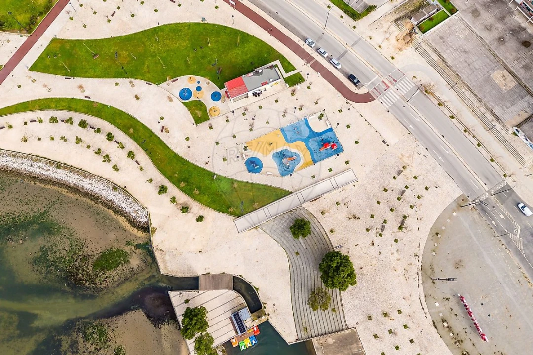 Apartamento T2 para Venda em Alto do Seixalinho, Santo André e Verderena Foto 3