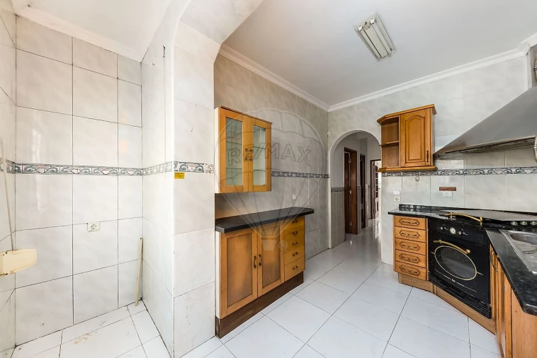 Apartamento T2 para Venda em Alto do Seixalinho, Santo André e Verderena Foto 11