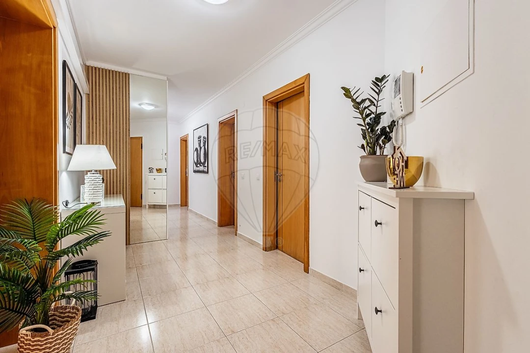 Apartamento T3 para Venda em Azambuja Foto 28