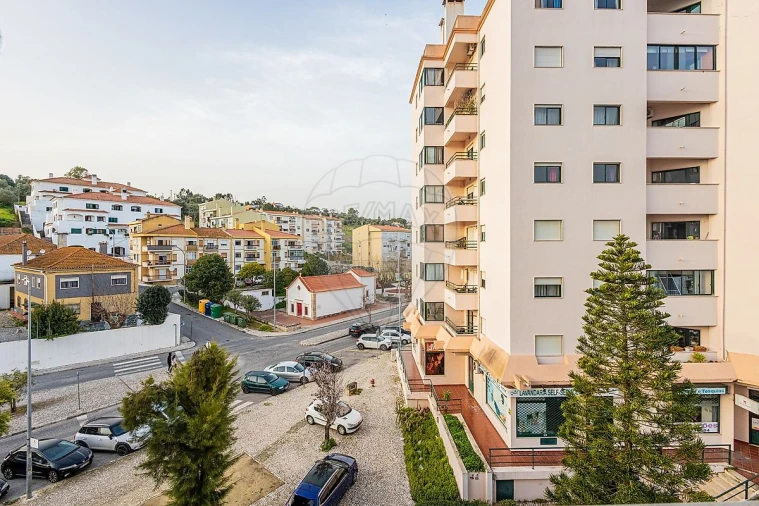 Apartamento T3 para Venda em Azambuja Foto 17