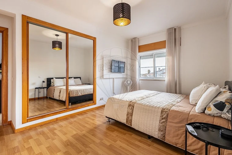 Apartamento T3 para Venda em Azambuja Foto 34