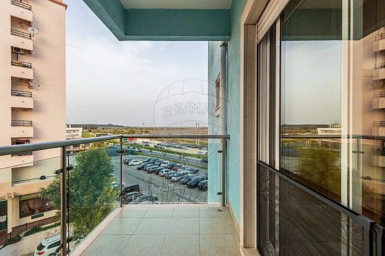 Apartamento T3 para Venda em Azambuja Foto 5