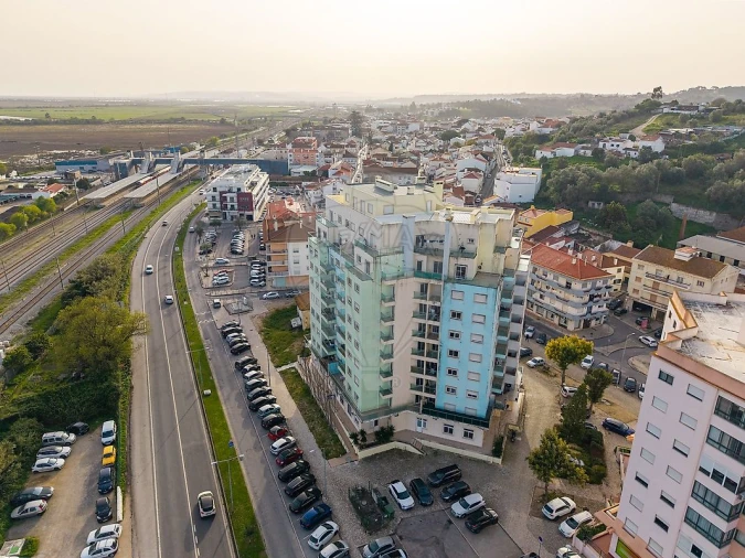 Apartamento T3 para Venda em Azambuja Foto 7