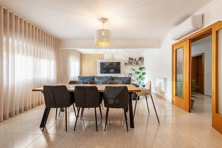 Apartamento T3 para Venda em Azambuja Foto 20