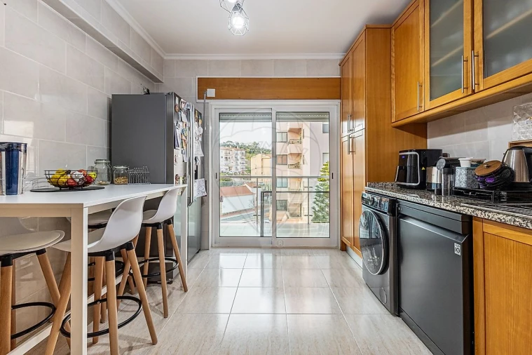 Apartamento T3 para Venda em Azambuja