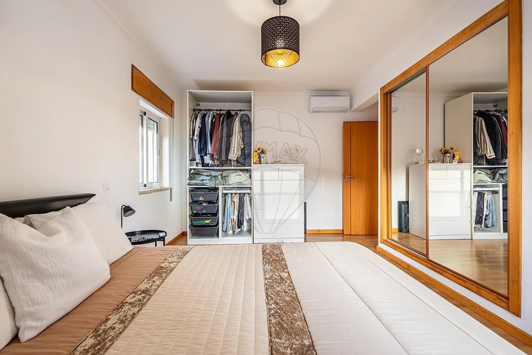 Apartamento T3 para Venda em Azambuja Foto 35