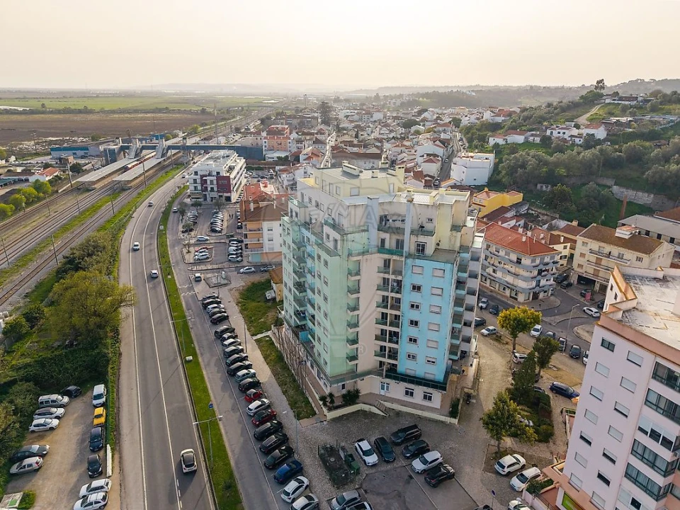 Apartamento T3 para Venda em Azambuja Foto 7
