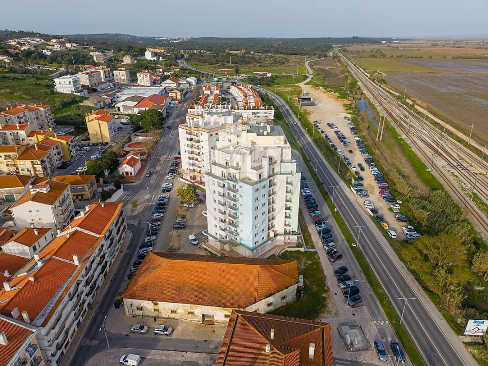 Apartamento T3 para Venda em Azambuja Foto 11