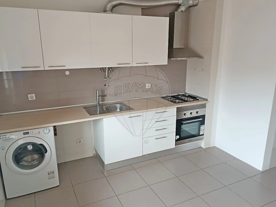 Apartamento T3 para Venda em Samora Correia Foto 7