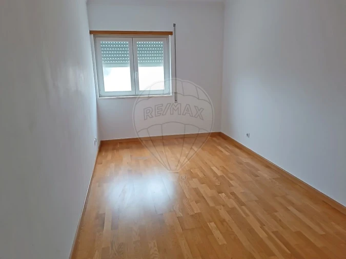 Apartamento T3 para Venda em Samora Correia Foto 11