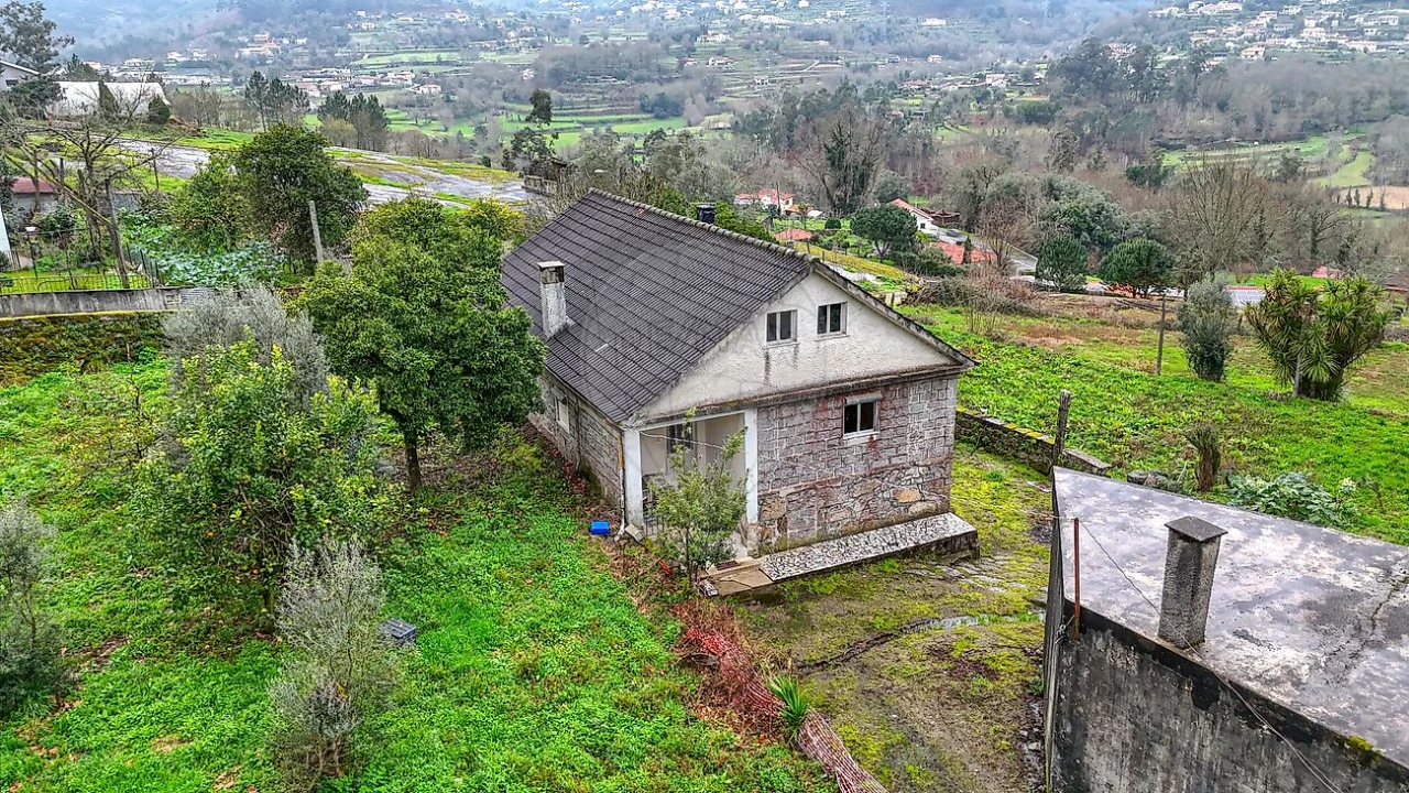 Moradia T3 para Venda em Souto Foto 3