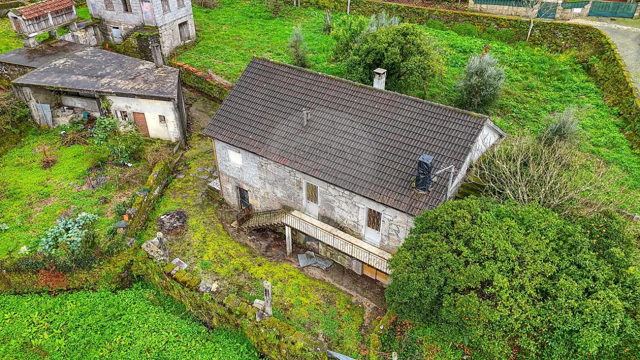 Moradia T3 para Venda em Souto Foto 4