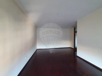 Apartamento T2 para Venda em Gondomar (São Cosme), Valbom e Jovim