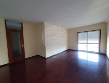 Apartamento T2 para Venda em Gondomar (São Cosme), Valbom e Jovim