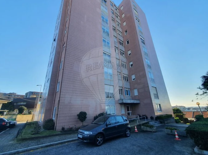 Apartamento T3 para Venda em Cidade da Maia Foto 5