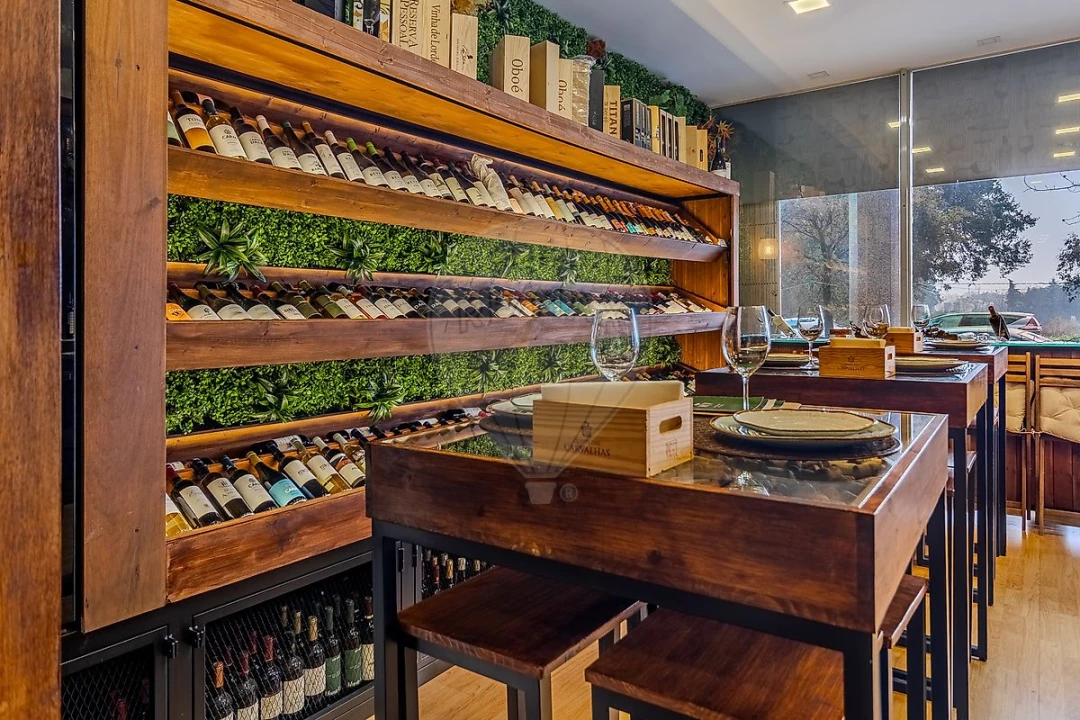 Negócio para Venda em Cidade da Maia Foto 7