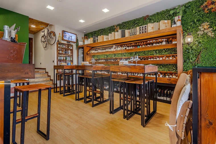 Negócio para Venda em Cidade da Maia Foto 5