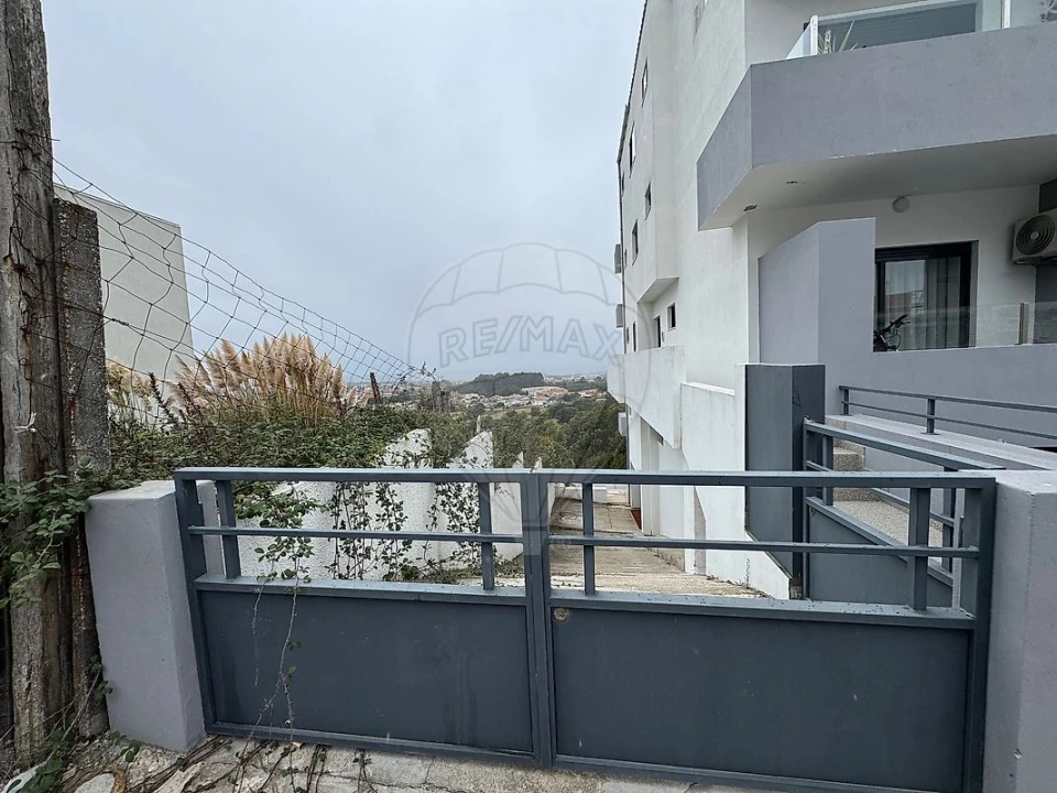 Armazém para Venda em Mafamude e Vilar do Paraíso Foto 2