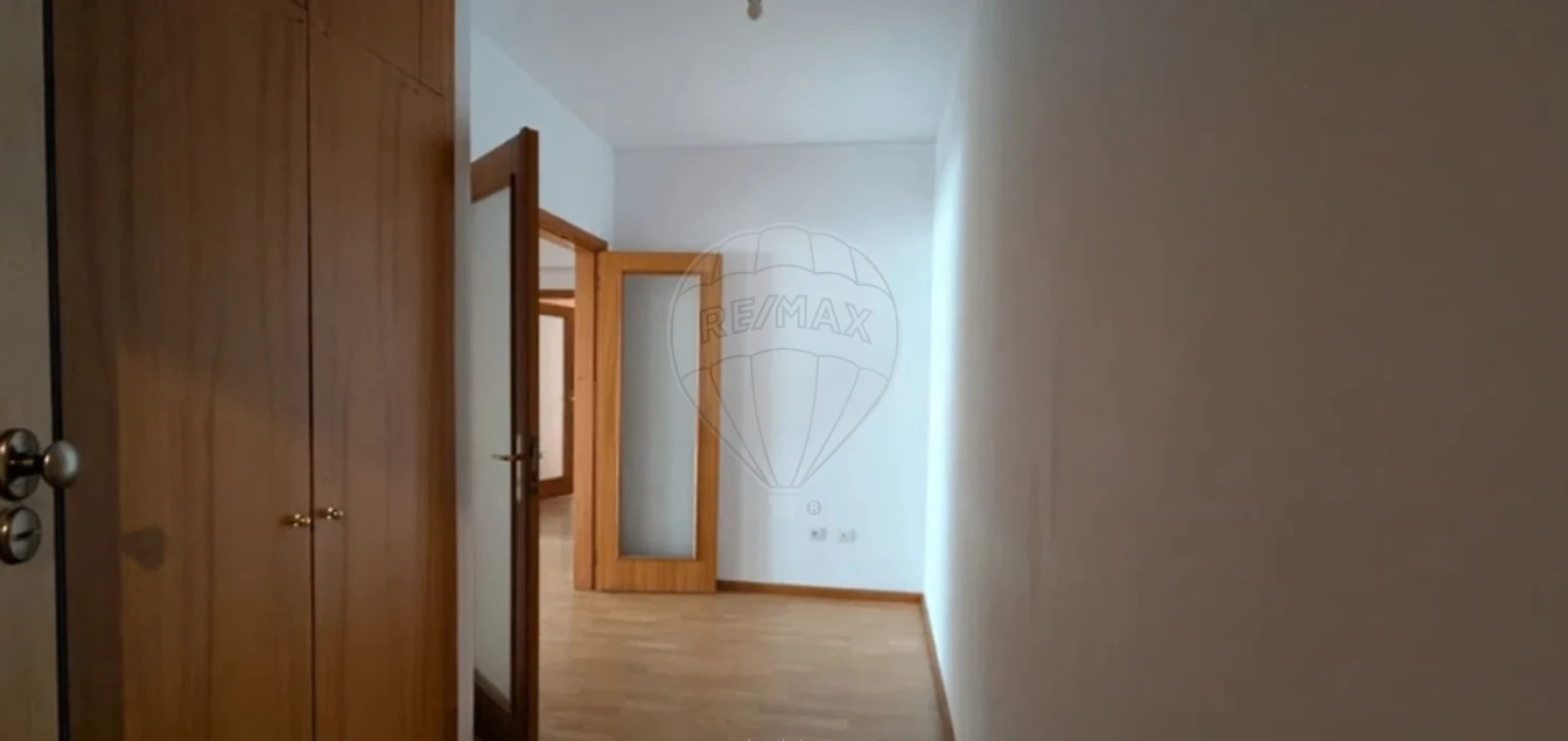 Apartamento T3 para Venda em Aguas Santas Foto 15