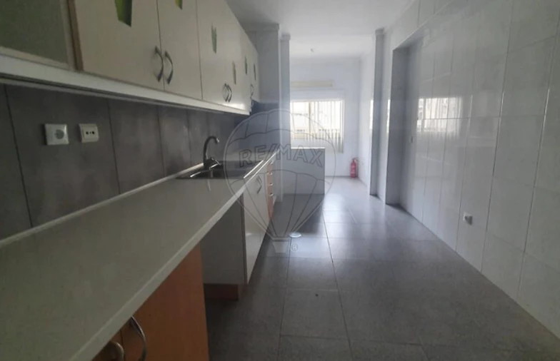 Apartamento T3 para Venda em Aguas Santas Foto 7