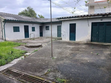 Terreno para Venda em Nogueira e Silva Escura