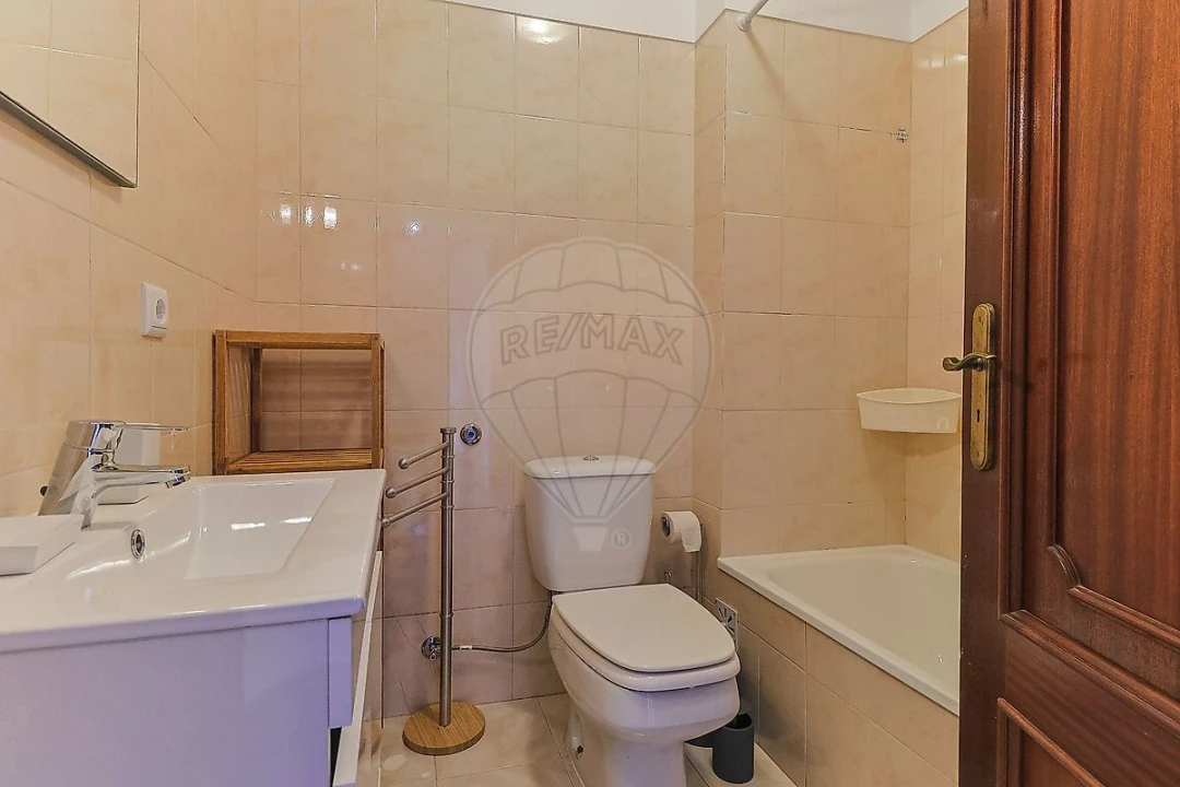 Apartamento T2 para Venda em Buarcos Foto 15