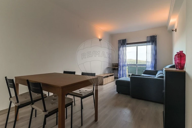 Apartamento T2 para Venda em Buarcos Foto 3