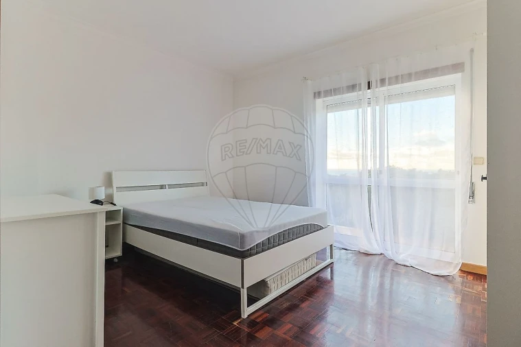 Apartamento T2 para Venda em Buarcos Foto 9