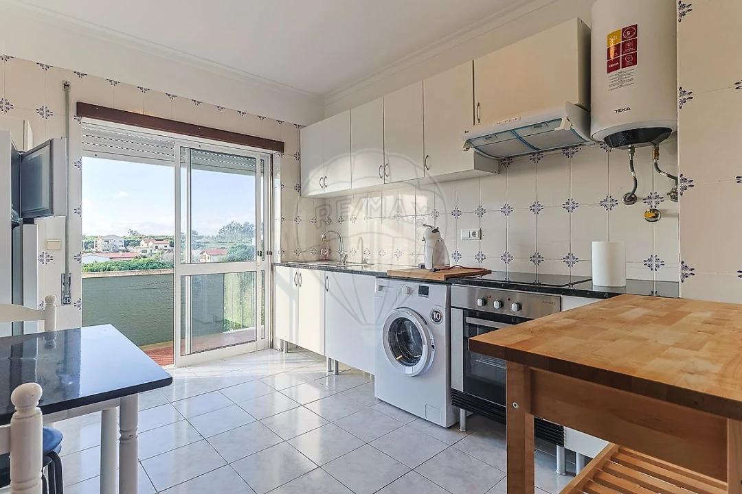 Apartamento T2 para Venda em Buarcos Foto 6