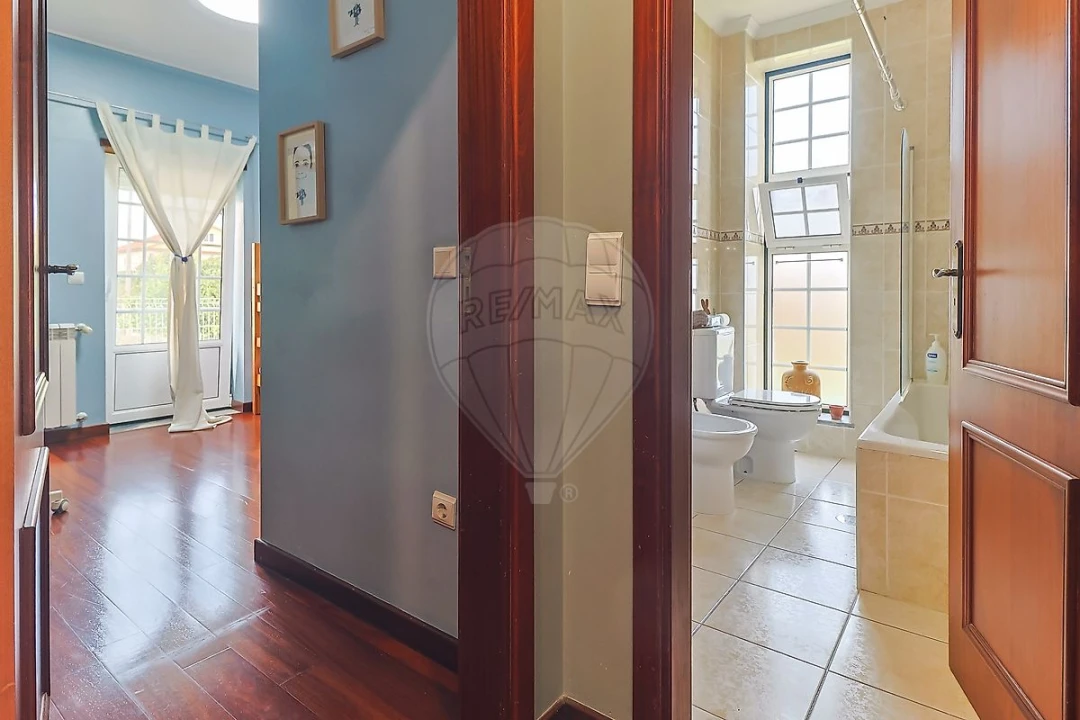 Moradia T3 para Venda em Buarcos Foto 11