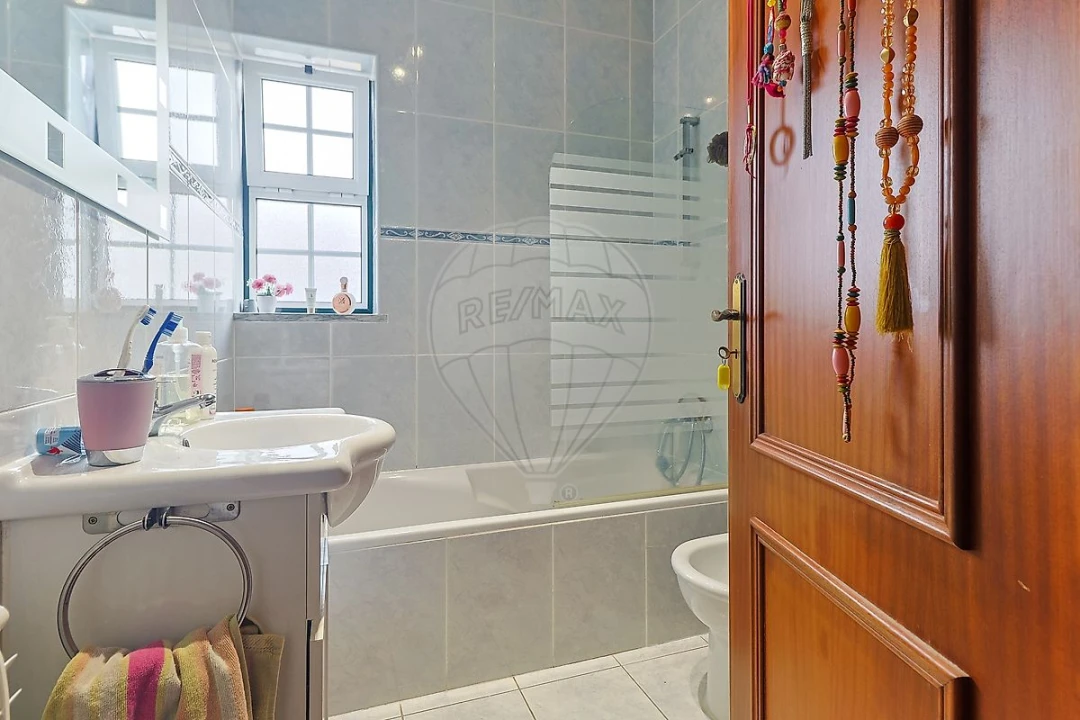 Moradia T3 para Venda em Buarcos Foto 17