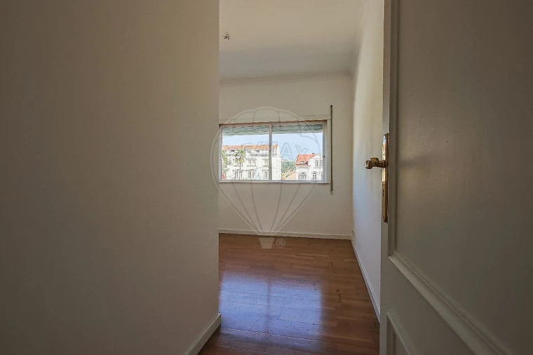 Apartamento T2 para Arrendamento em Santa Clara e Castelo Viegas Foto 21