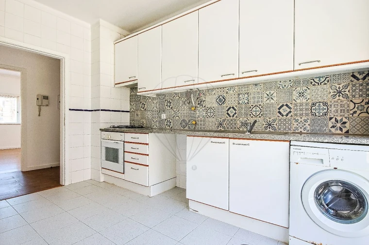 Apartamento T2 para Arrendamento em Santa Clara e Castelo Viegas Foto 12